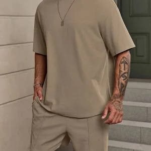 Ensemble 2 pièces , T-shirt à manches courtes à col rond et Short à taille élastique