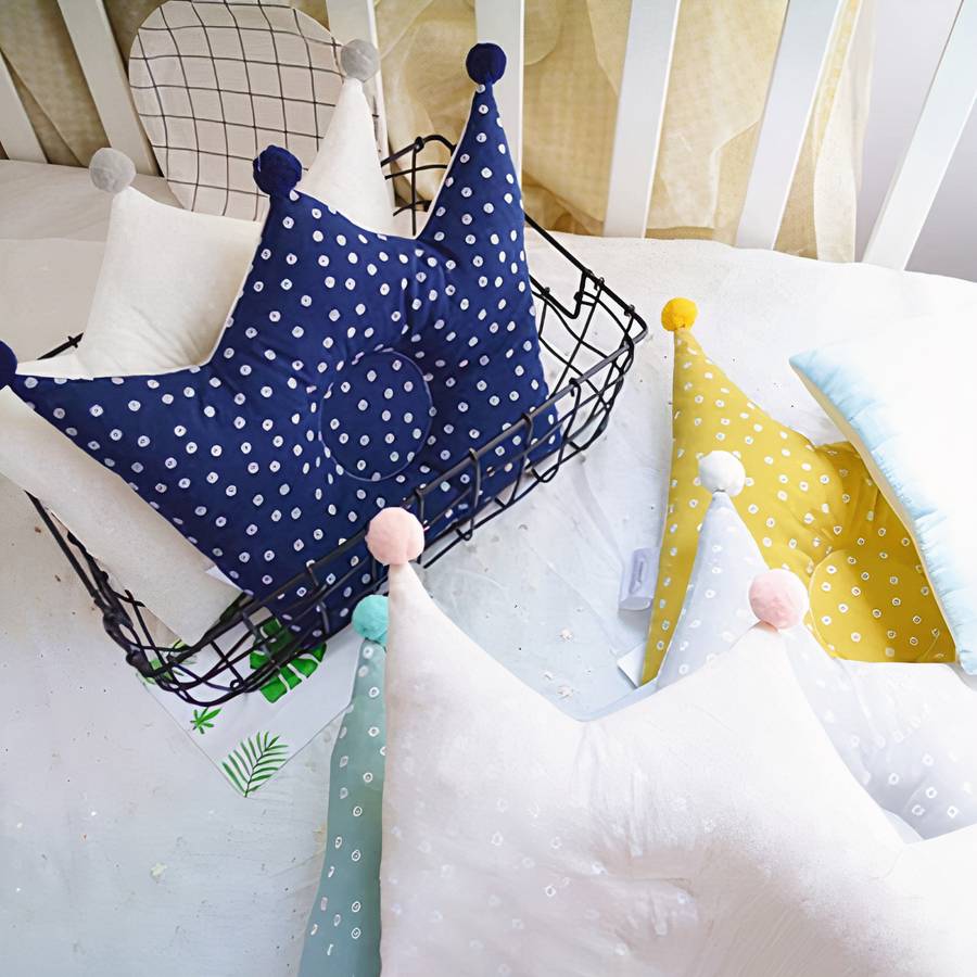 Cale tête en forme de couronne pour bébé – Image 5