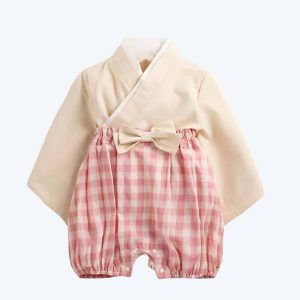 Kimono rétro beige et rose pour bébé avec haut à manches courtes