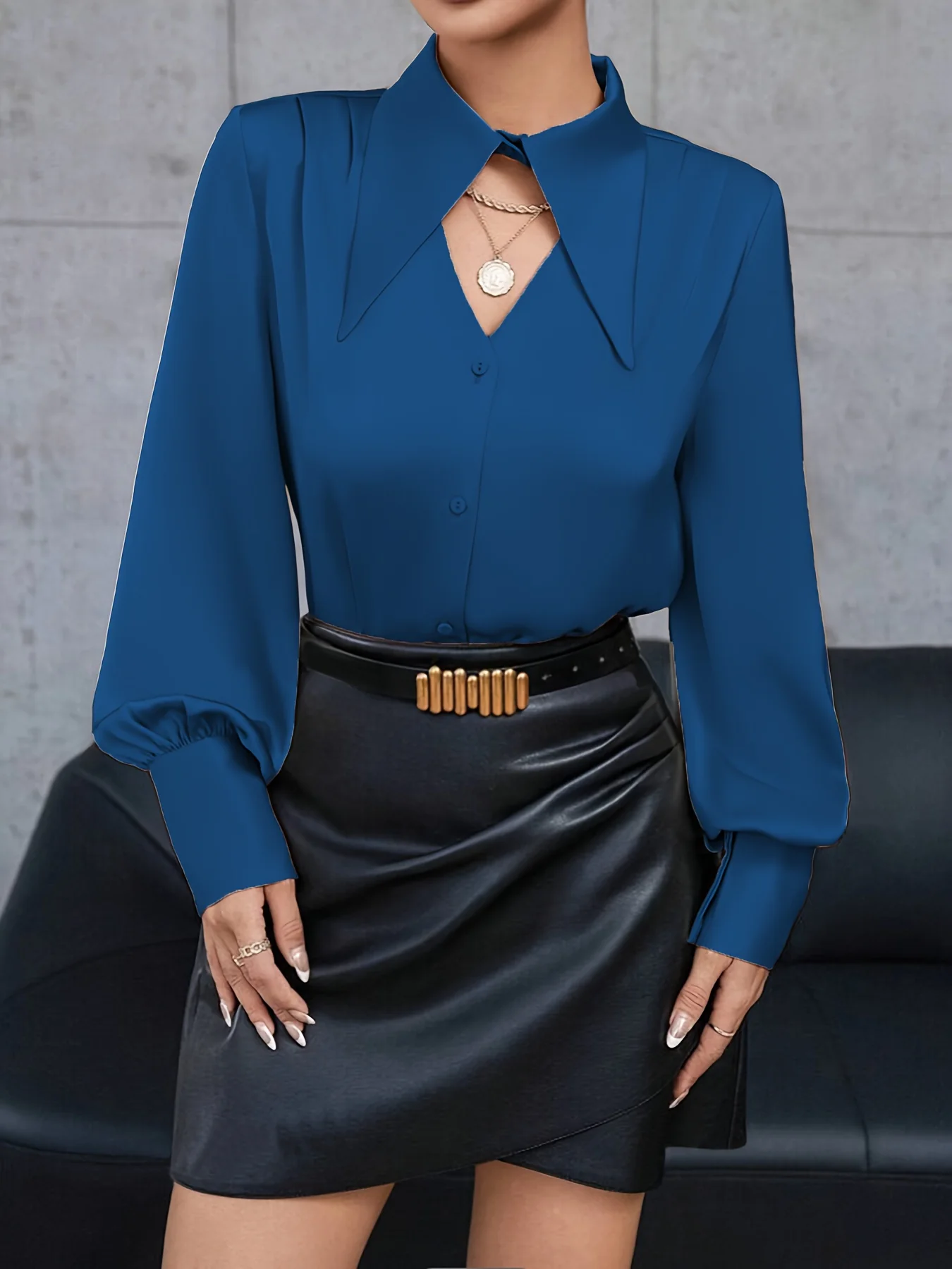 Chemise élégante en satin à manches longues – Image 9