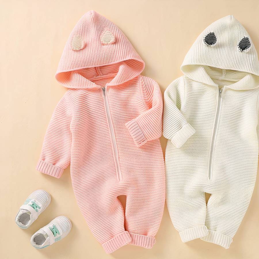 Barboteuse à capuche pour la mi-saison en maille rose – Image 4