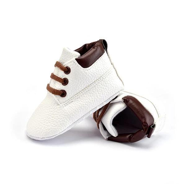 Chaussures hautes classique à lacets – Image 2