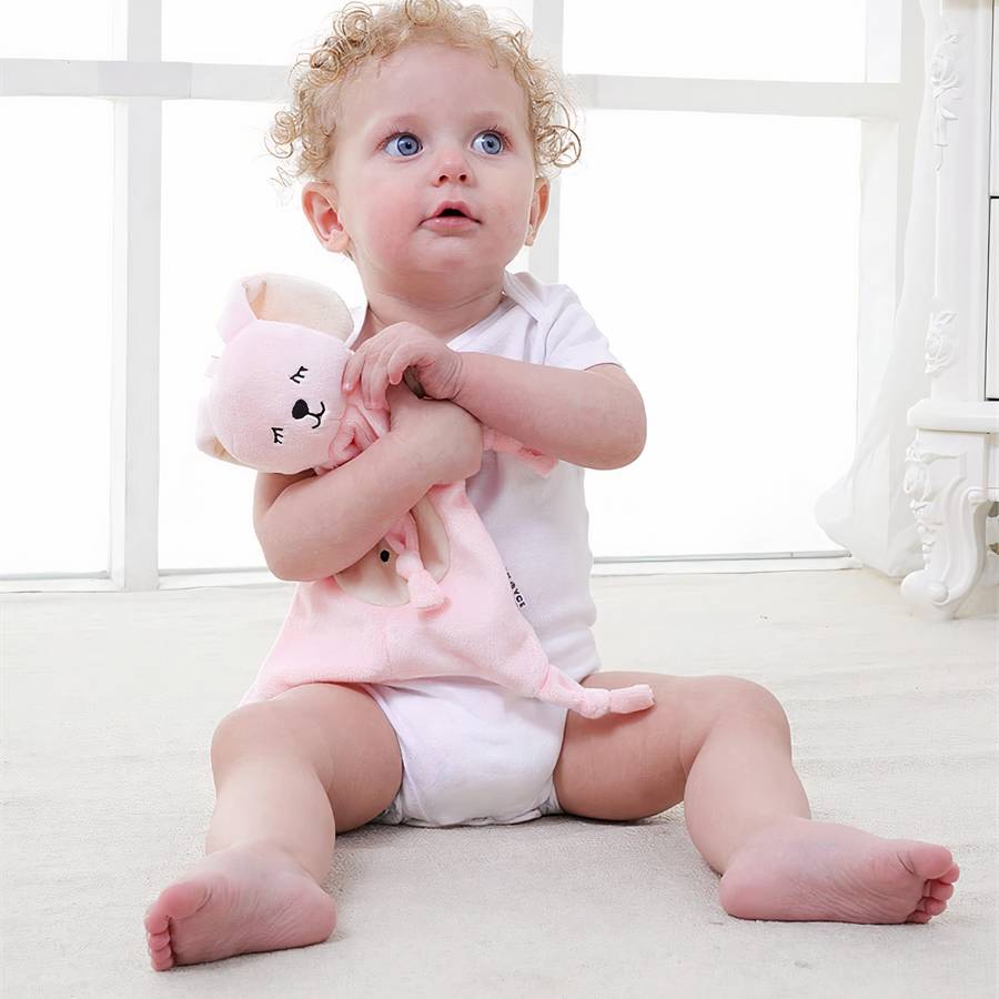 Doudou lapin rose en peluche pour bébés – Image 4