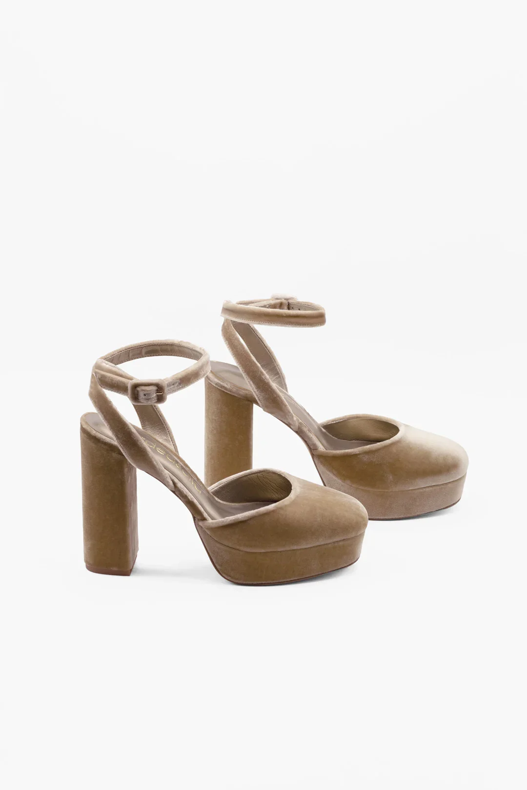 AGNES 11 AVELLANA – Image 5