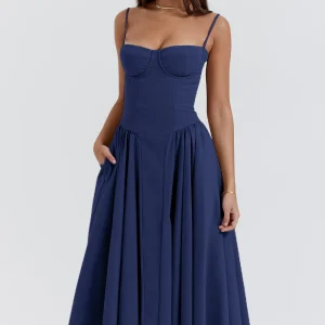 Robe longue élégante à bretelles