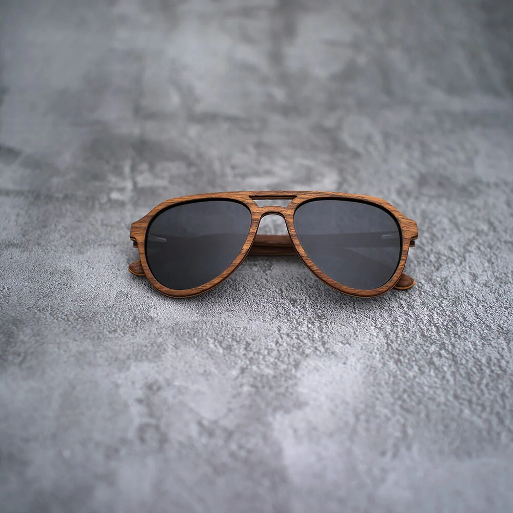 Lunettes de Soleil en Bois - La Pilot – Image 7