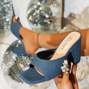 Sandales à talons hauts à bout carré – Image 9