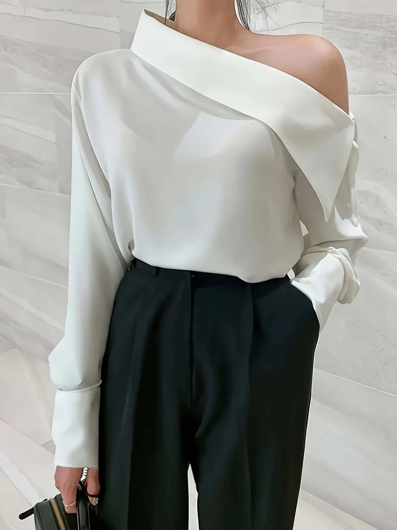 Chemisier élégant à une épaule à manches longues – Image 3