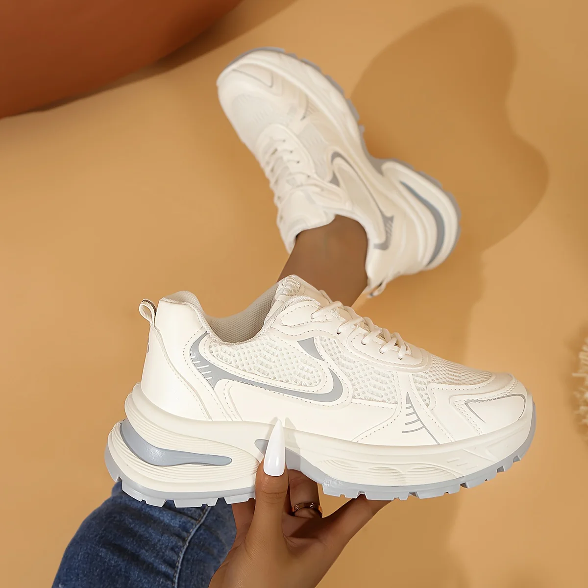 Baskets épaisses à la mode, chaussures de sport à plateforme basse en maille respirante – Image 3