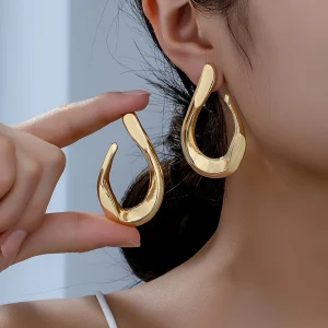 Boucles d'oreilles plaquées or 18 carats martelées simples