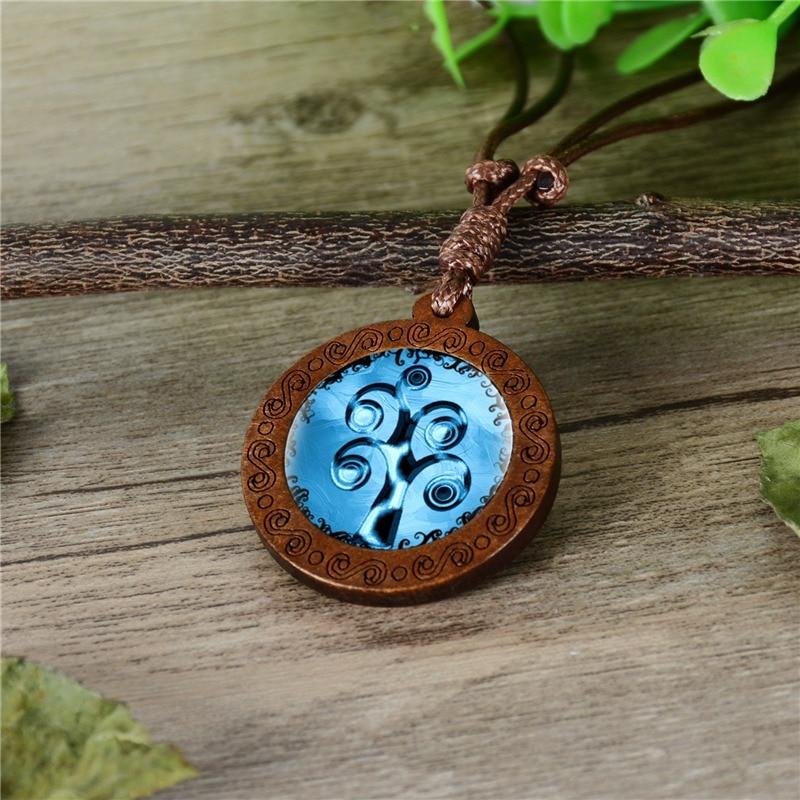 Collier en Bois "Arbre de Vie" Azur N°2 – Image 3